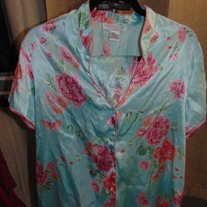 Morgan Taylor Intimates Size Large Top and Bottom Set  ((B3))